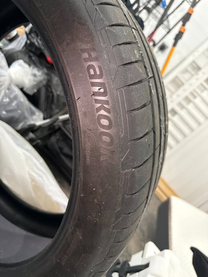 Hankook Ventus V12 evo2 X4