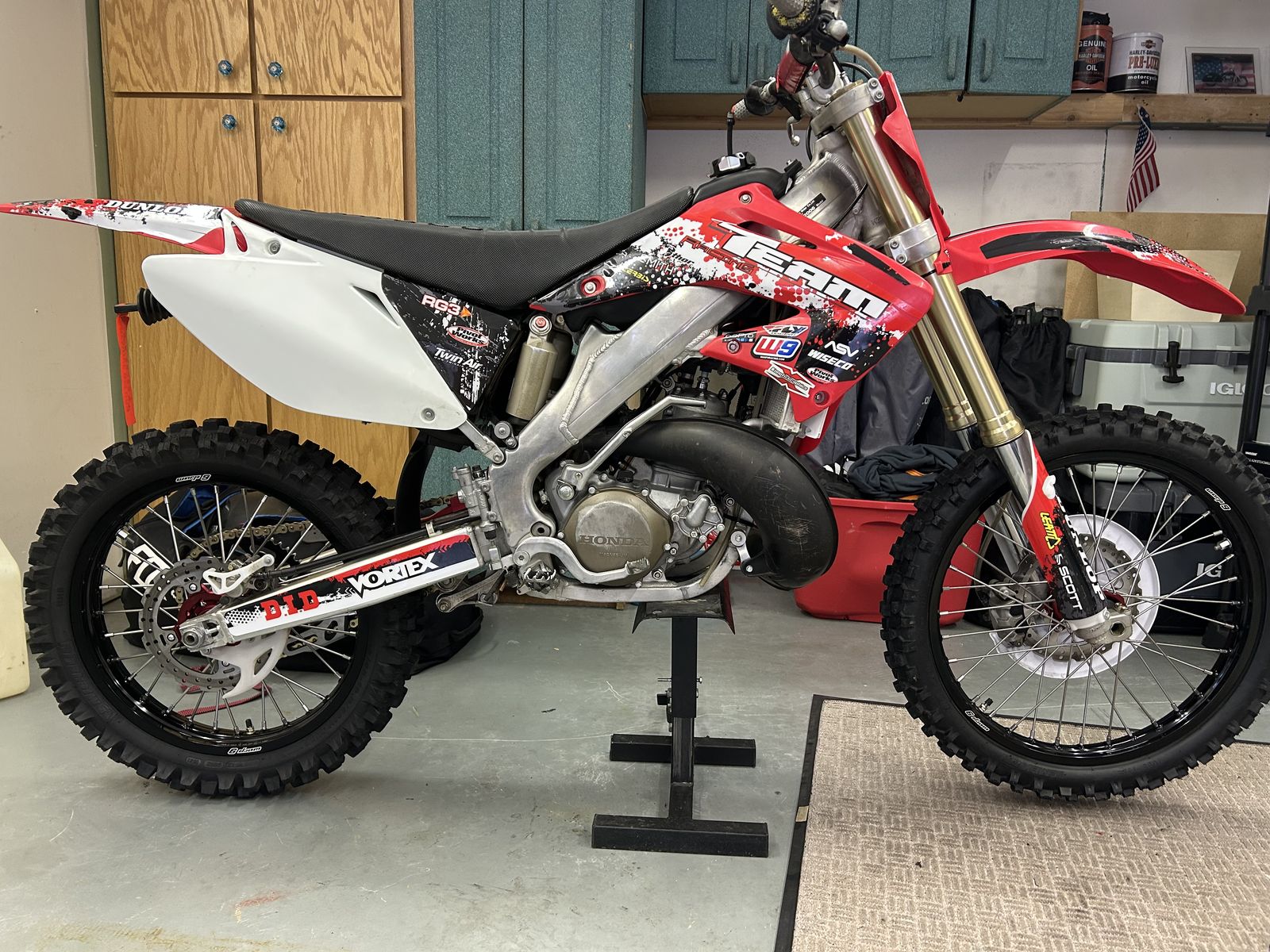2006 cr250r like new