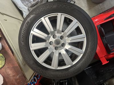 Land Rover LR4 wheels