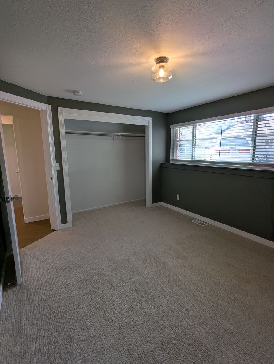 3 individual rooms for rent ( Men only) 2 bedrooms left in Provo! 