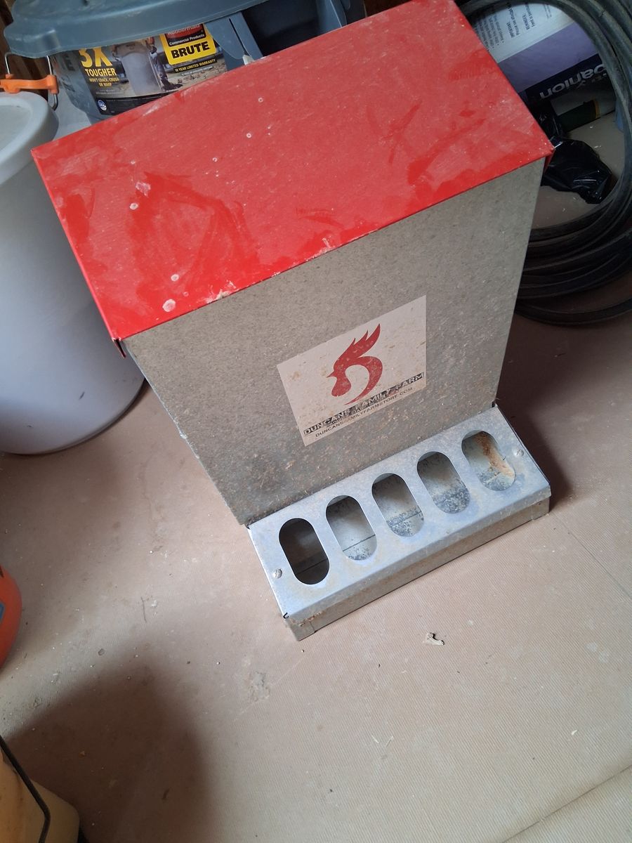 Chicken Feeder