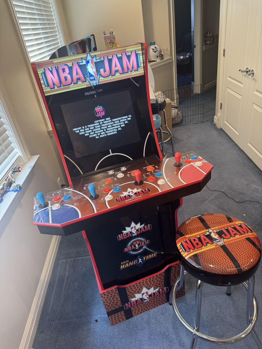 Arcade1Up NBA JAM Special Edition Arcade Machine + Matching Stool – Excellent Condition (Rare & Discontinued!)
