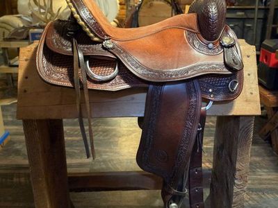 Hand-tooled Circle Y All Around Saddle 15" Seat