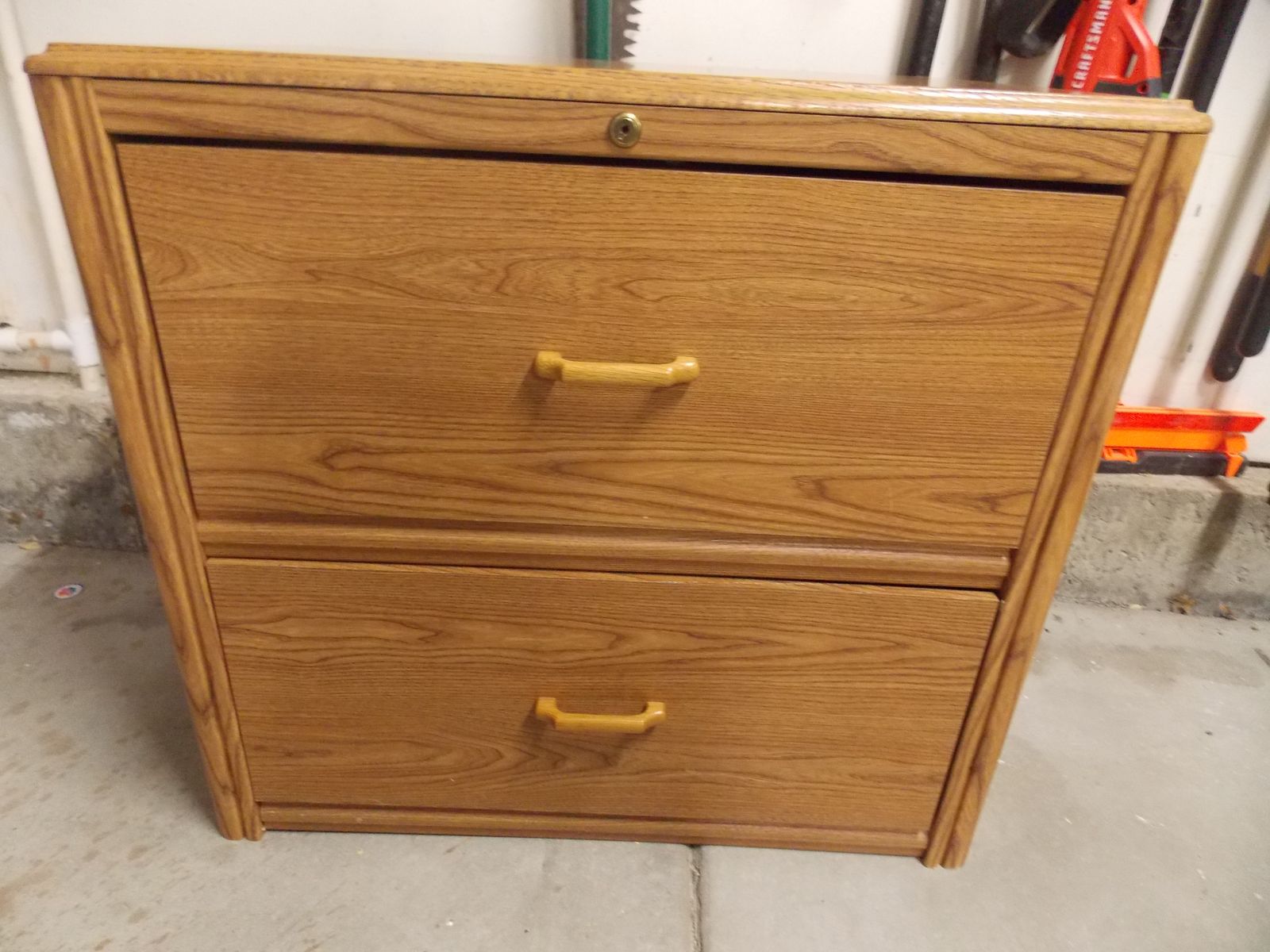 2 Drawer Lateral File Cabinet