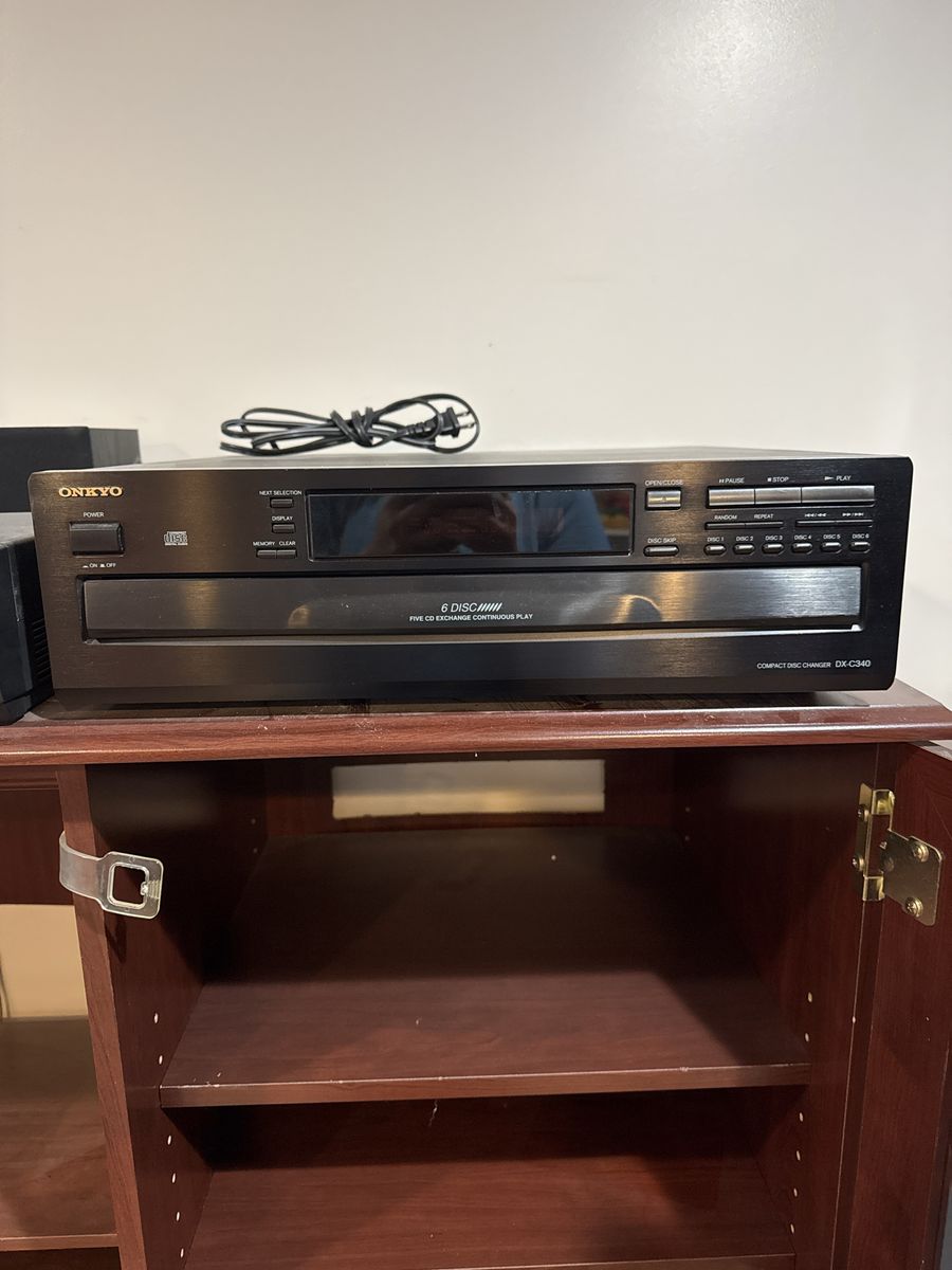 Onkyo DX-C340 6-Disc Carousel CD Player Changer Black