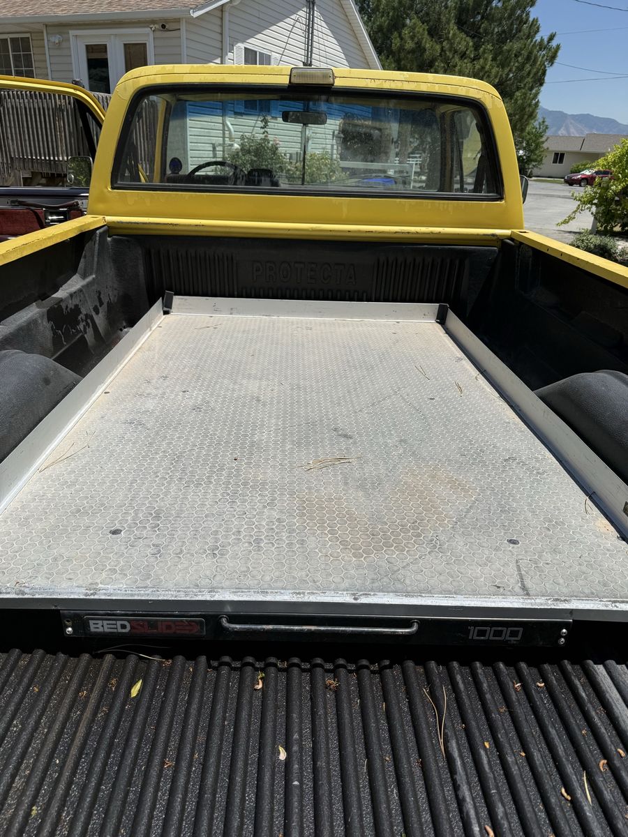 Protecta BedSlide 1000 Truck Bed Cargo Slider 48"x72" Adjustable Locking Positions