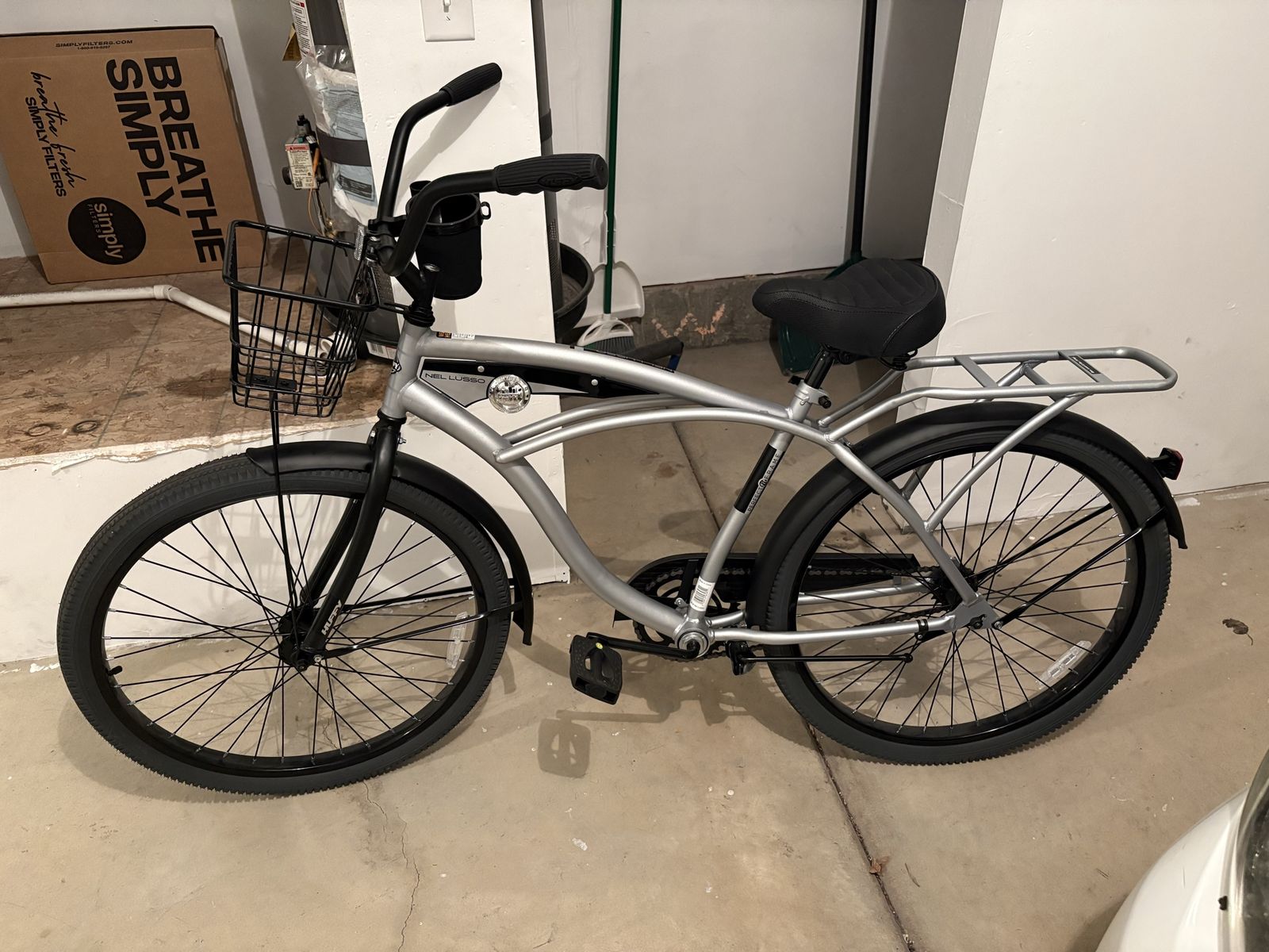 Clean Huffy Nel Lusso Cruiser Bike