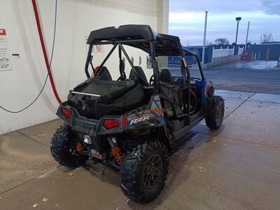 2013 Polaris RZR 800 4 seater
