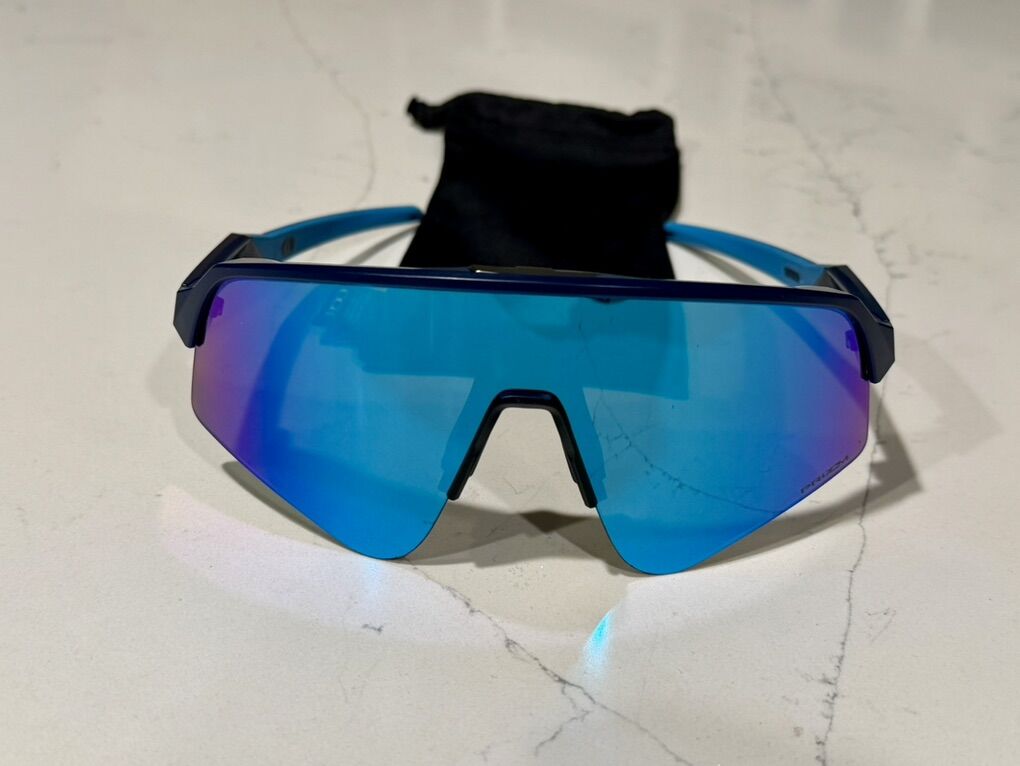 Oakley Sutro Lite Sweep