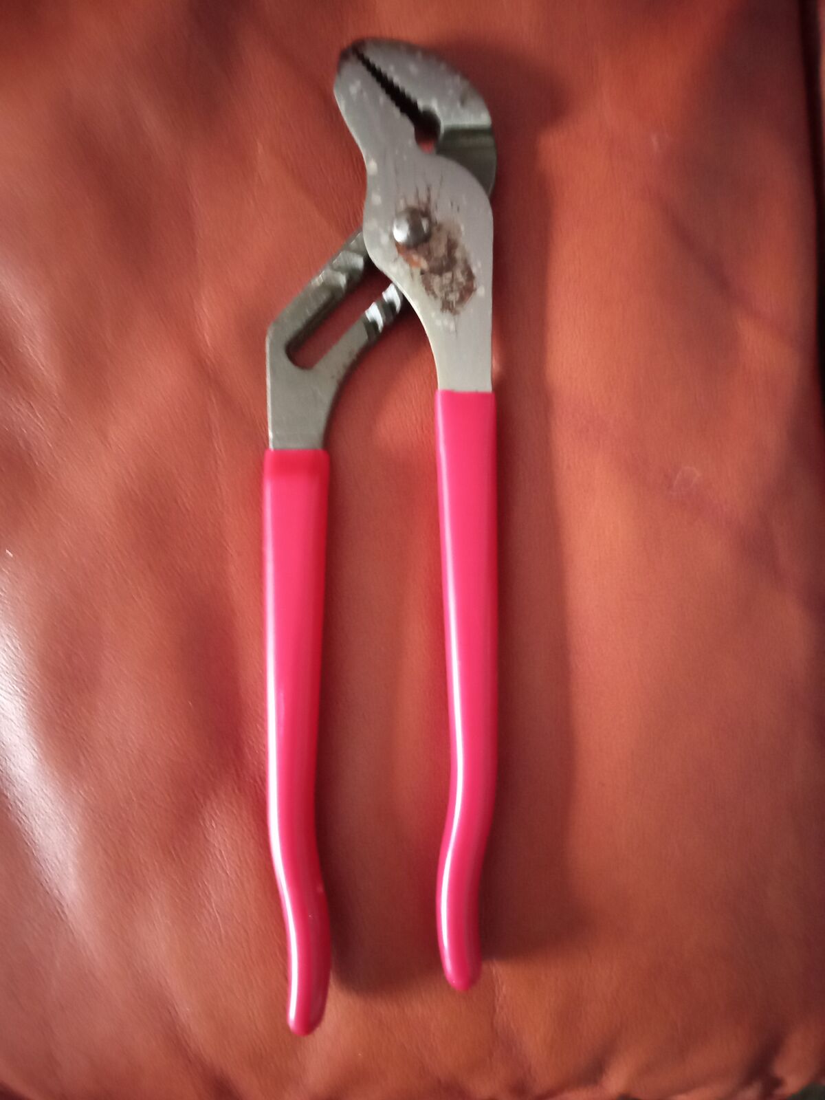 Hand tool Pliers these pliers are new but sustained water damage in package need sanding is all