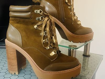 Women Boots