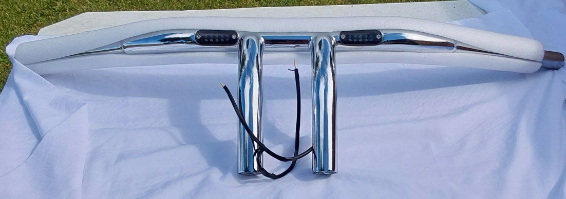 New Chrome Motorcycle Handlebars with Integrated LED Turn Signals, T-Bar Design