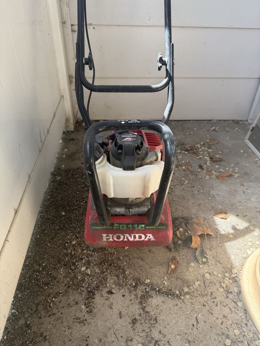 Honda FG110 Mini Tiller/Cultivator - Lightly Used & Ready for Your Garden