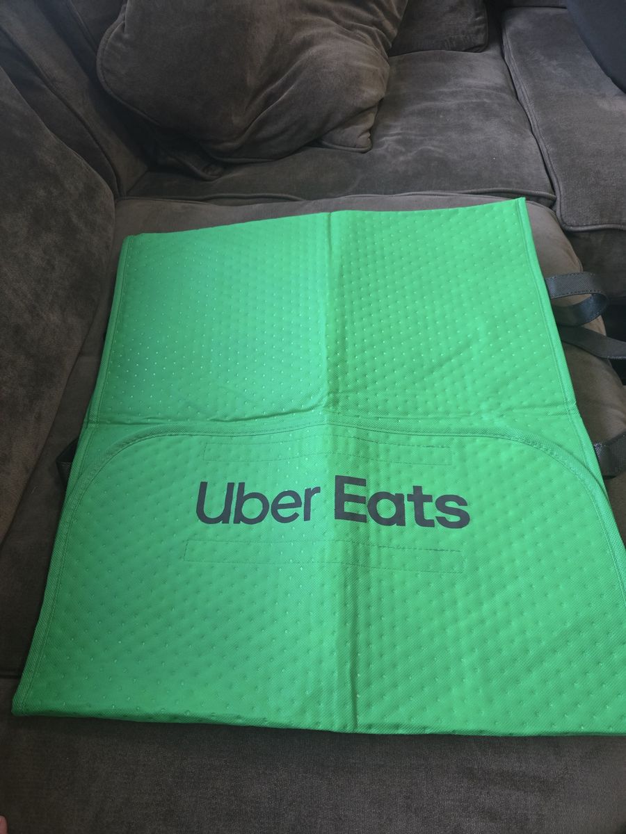 Uber Eats Green Insulated Delivery Bag / Food Warmer Carrier