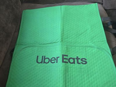 Uber Eats Green Insulated Delivery Bag / Food Warmer Carrier