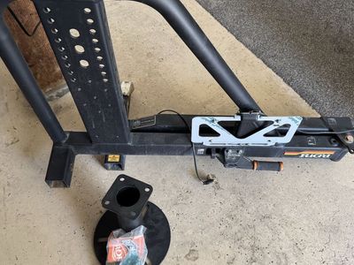 Rigd Ultra Swing Van swing out hitch overland