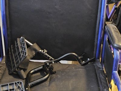 Transport wheelchair. 350lb