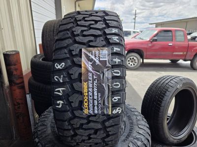 SET 33X12.50R17LT BLACKHAWK RIDGECRAWLER R/T