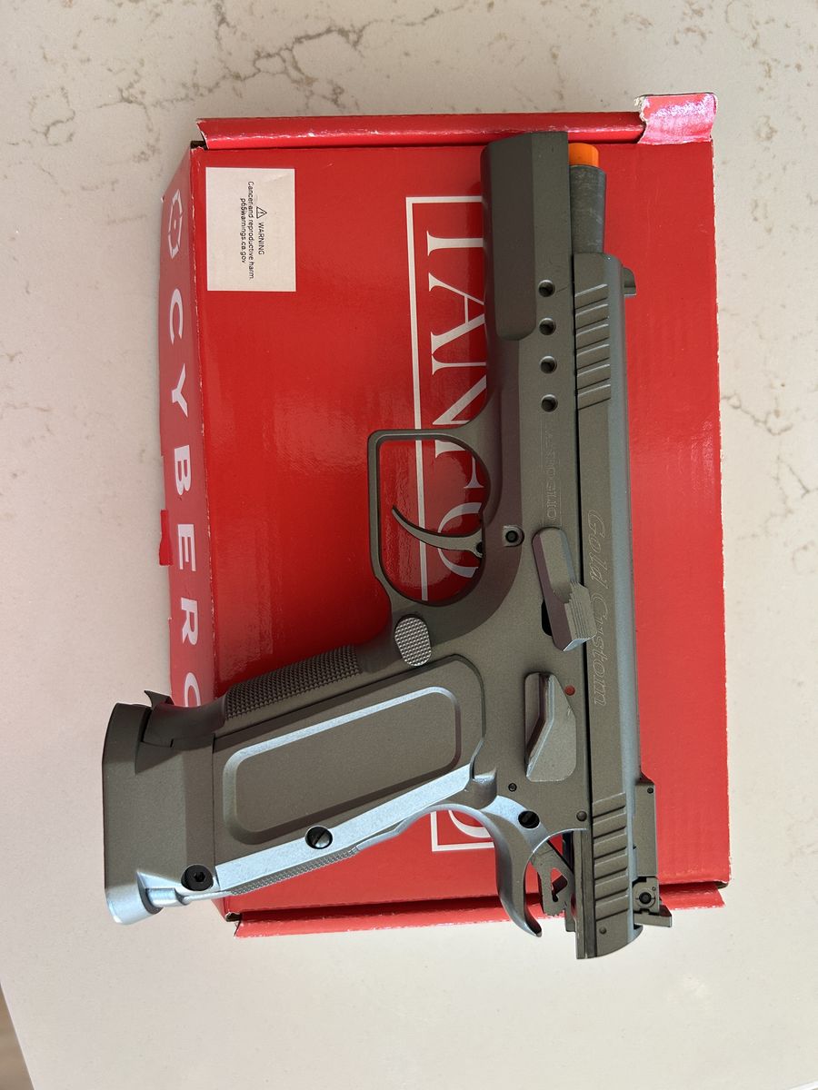 Tanfoglio Gold Custom Airsoft Replica