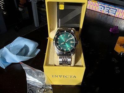 Invicta Automatic Watch Green Dial Stainless Steel with Box and Extra Links