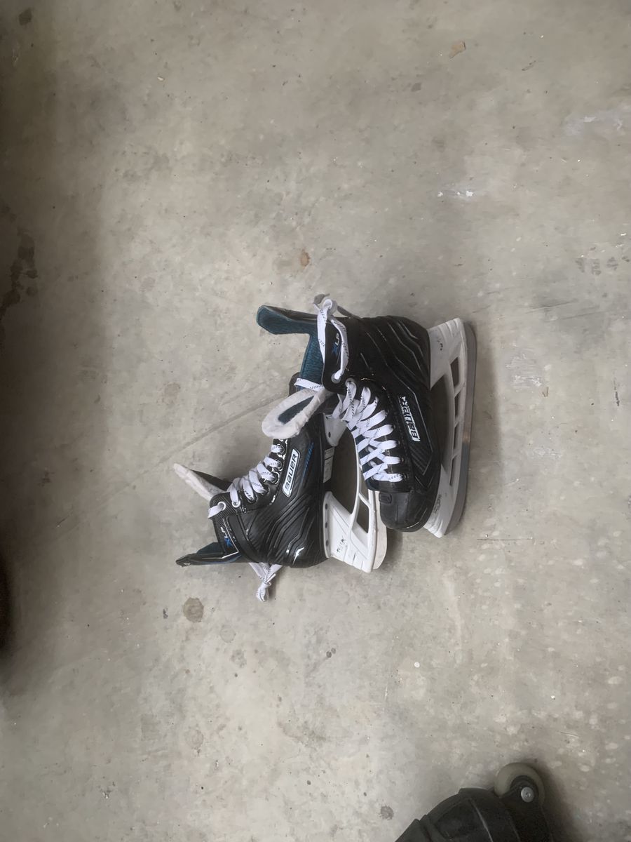 Bauer size 6 hockey skates Roces M12 grinding rollerblades