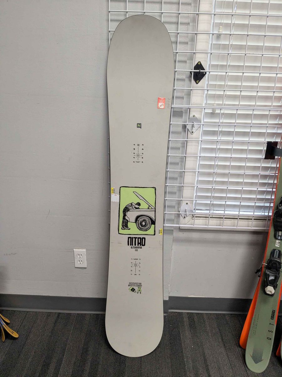 Nitro Alternator 162CM Snowboard Lightly Used 2026
