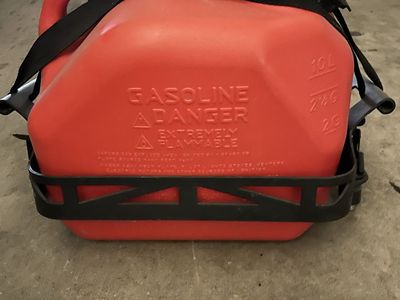 Rotopax 2 Gallon Gasoline Can with Mounting Bracket - Red, Polaris Lock and ride.Durable Fuel Storage