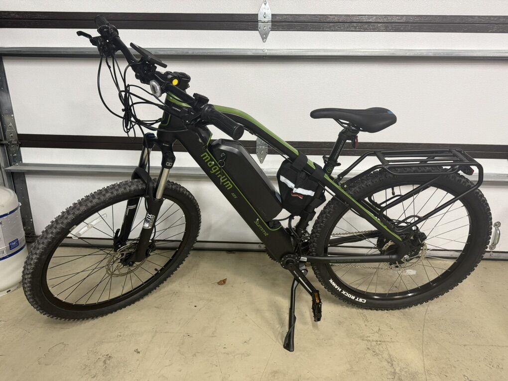 24 Magnum Summit 27.5 Ebike, New Other