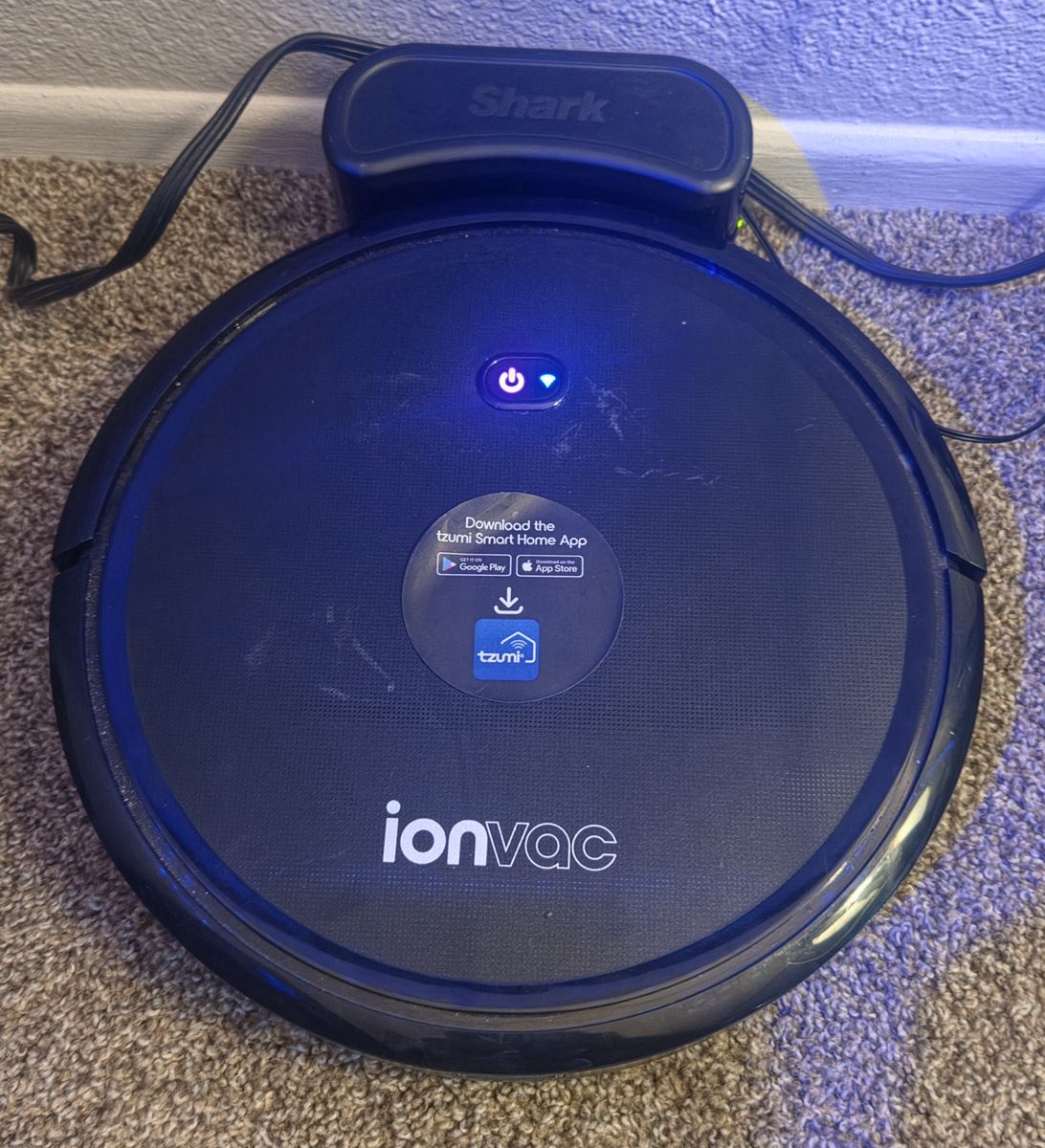 IonVac Smart Clean Robovac 2000 robot vacuum