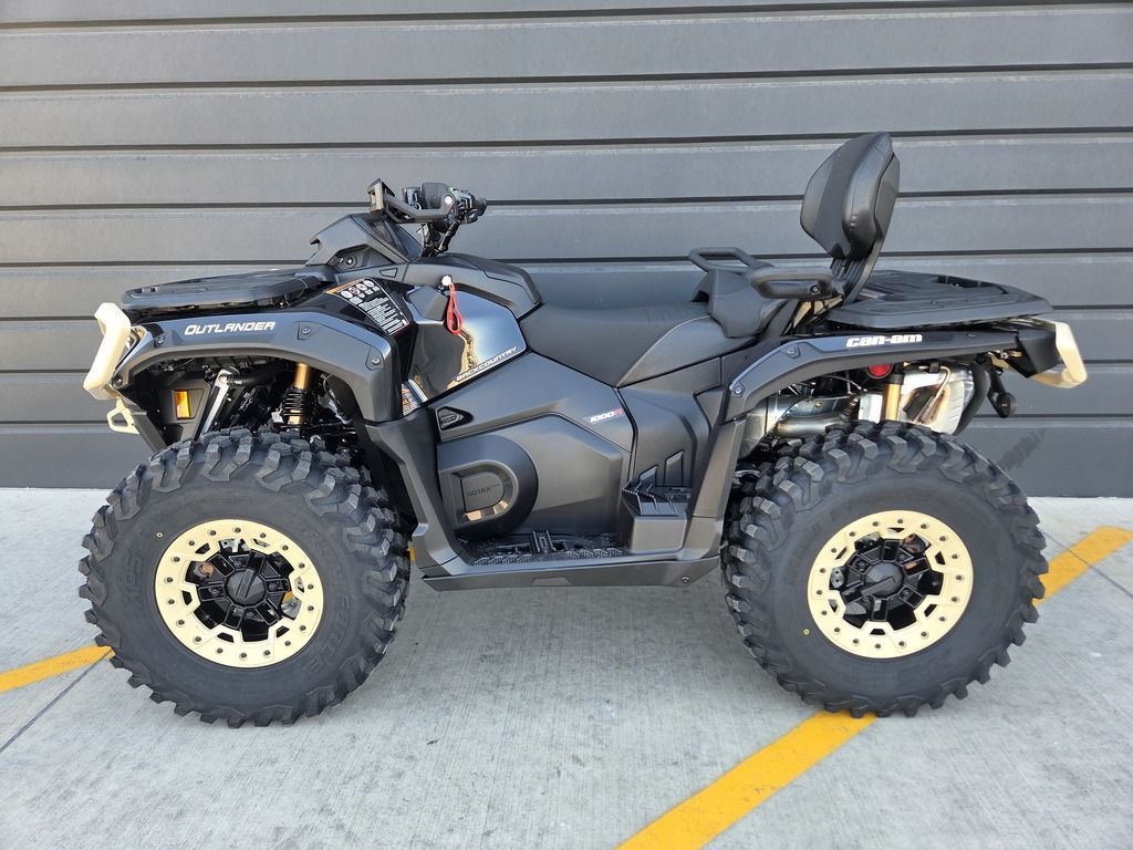 2026 Can-Am® Outlander MAX Backcountry