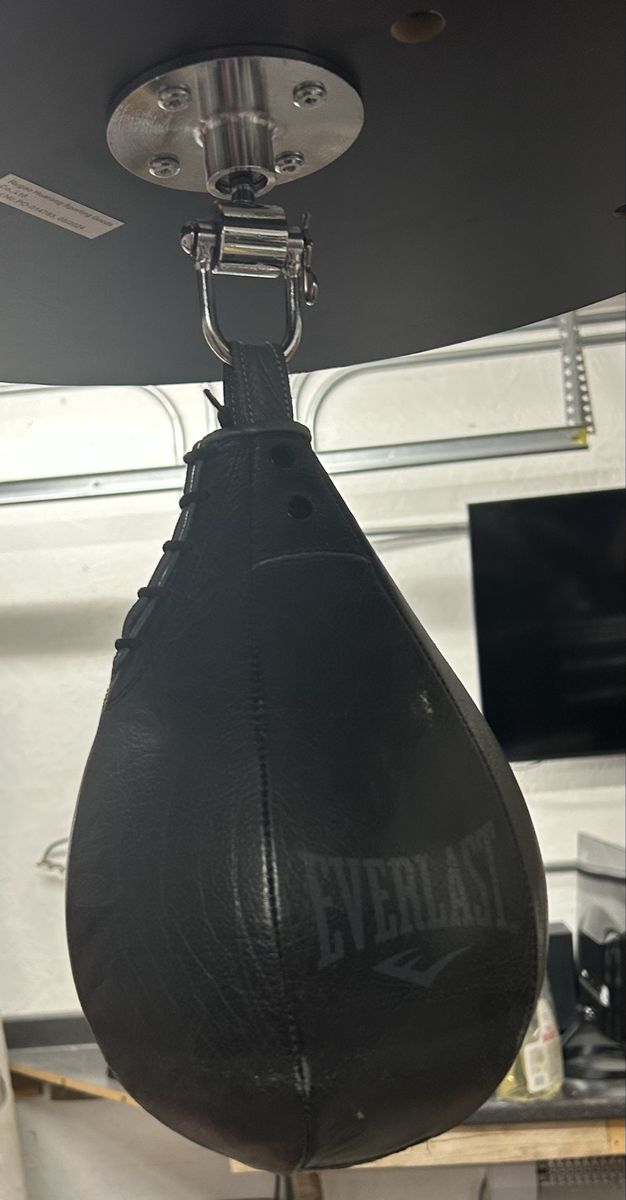 Main image 4
