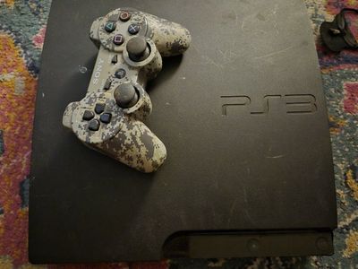 Sony PlayStation 3 PS3 Slim Console w/ Camouflage Controller (Used)