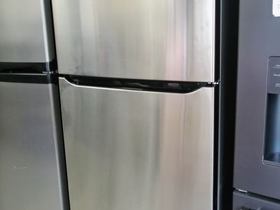 19 cf Stainless Steel Refrigerator~90 Day Guarantee