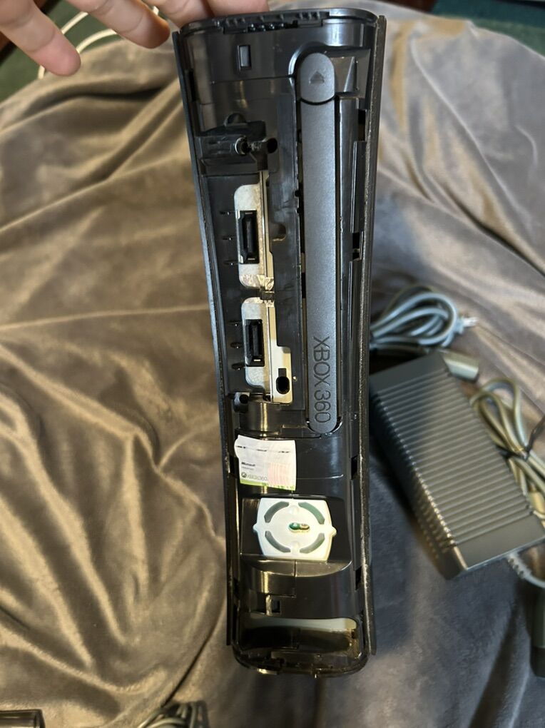 Xbox 360 Modern Warefare MW2 Limited Editon | Xbox Games and Equipment ...