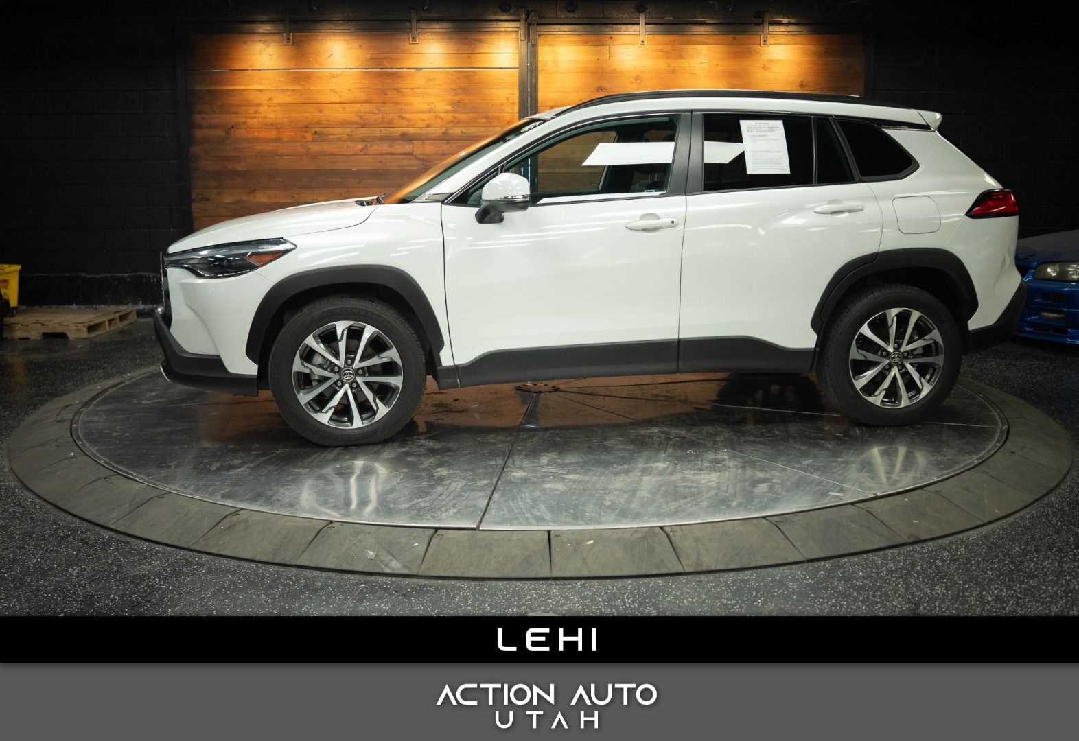 2023 Toyota Corolla Cross XLE