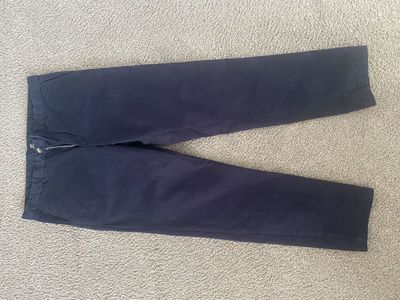 New Condition Men's H&M Navy Slim Fit Chinos Size 34x32
