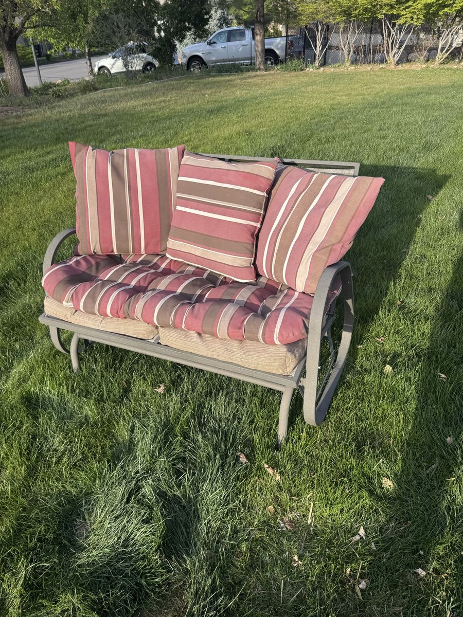 2-Person Patio Glider Loveseat