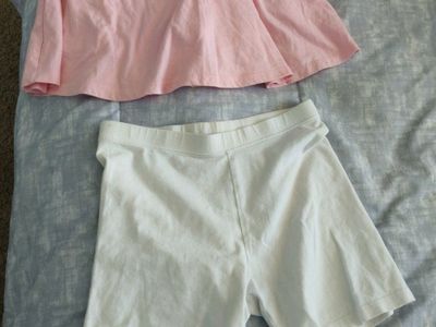 Girls Size 10/12 shorts/skort