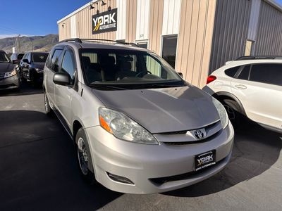 2006 Toyota Sienna LE 8 Passenger