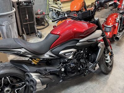 Ducati Diavel V4 9 miles