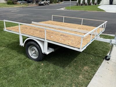 8x8 Trailer