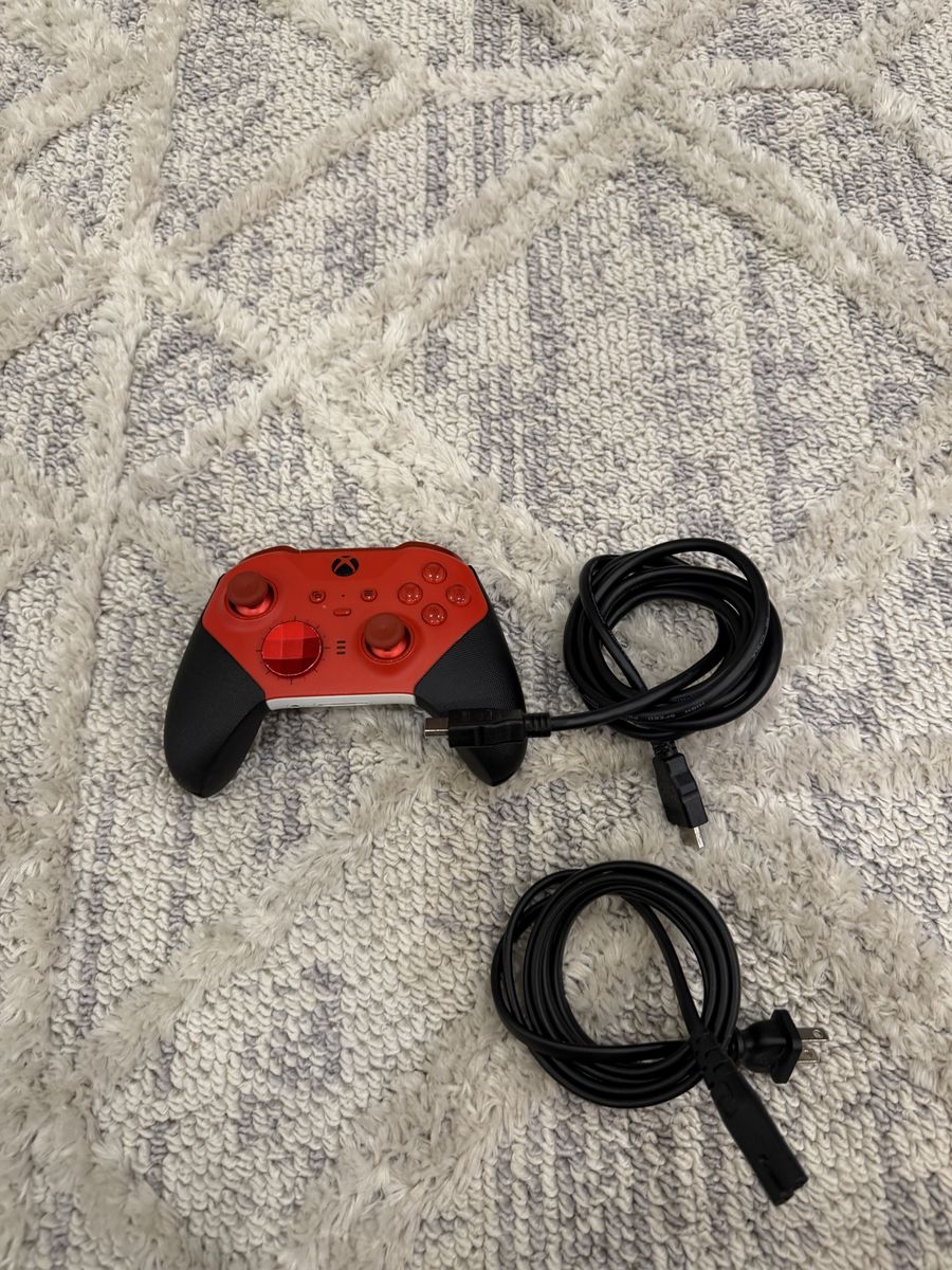 Main image 3