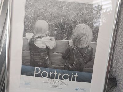 Home 11x14 Silver Portrait Picture Frame with Mat for 8x10 Photos