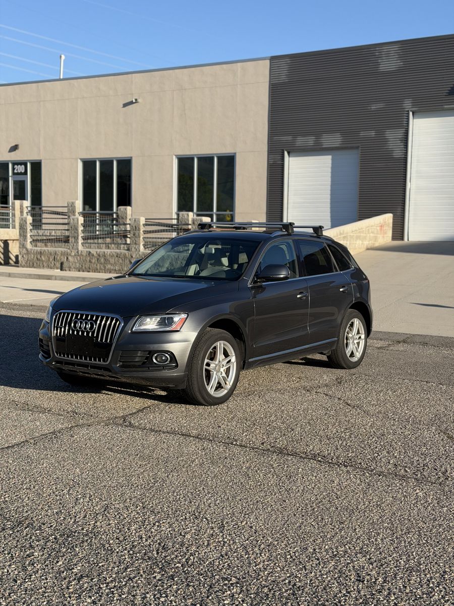 2016 Audi Q5 2.0T quattro Premium