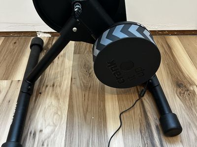 Wahoo Kickr core w/ Zwift Cog