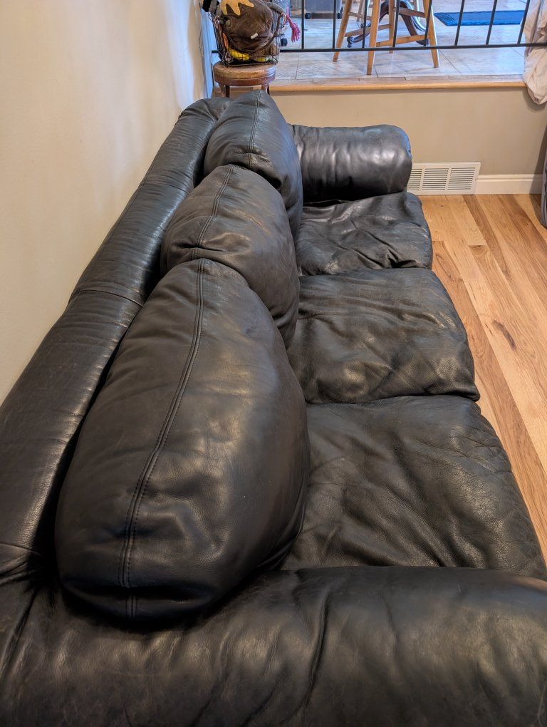 Real Leather Sofa (Black)