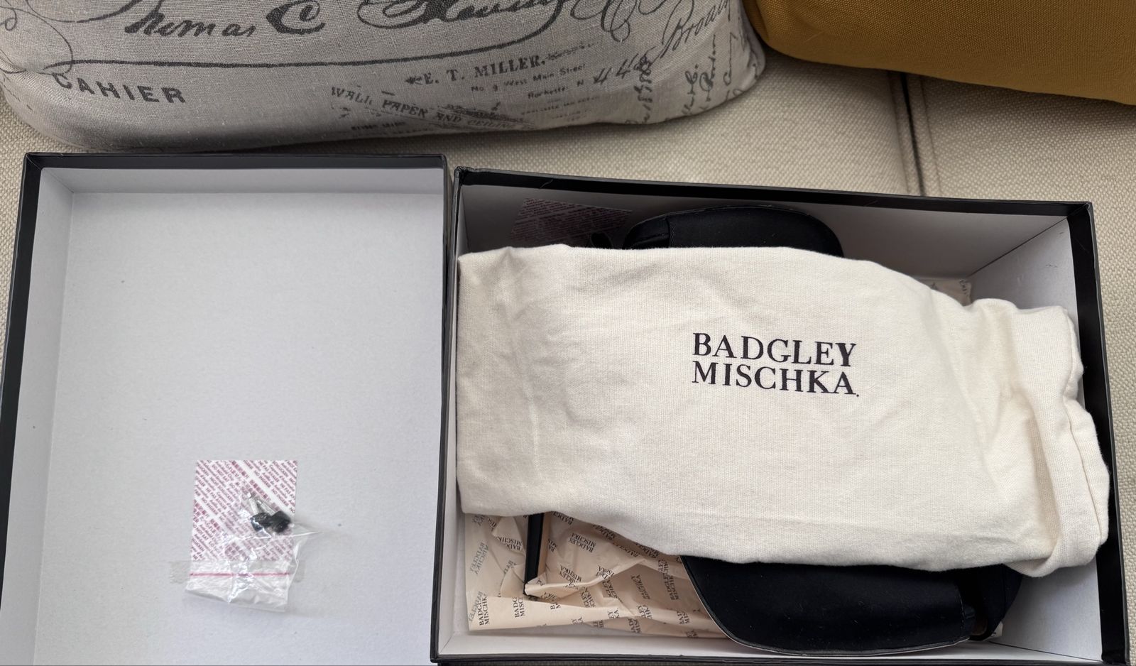 Badgley Mischka 8.5