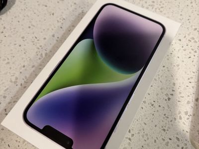 Apple iPhone 14 Smartphone with Original Box