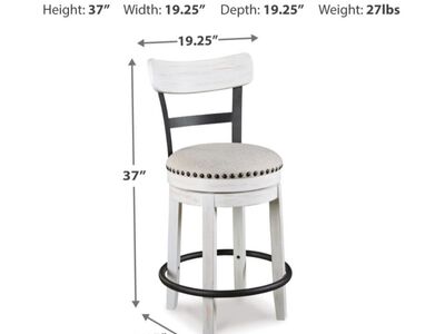 Nice barely used Ashley farmhouse table and swiveling chairs