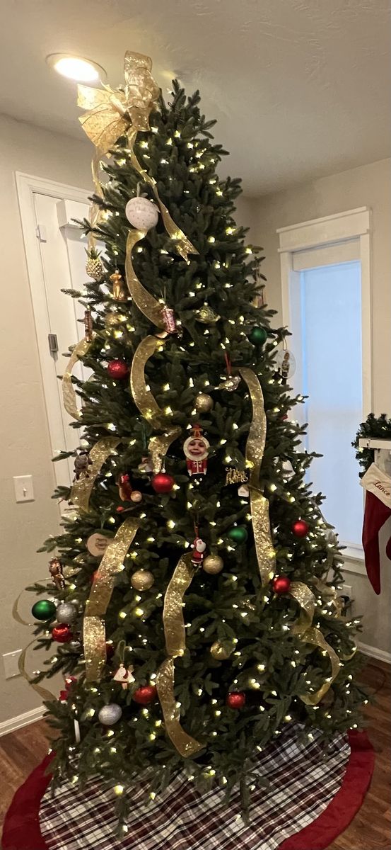 9ft Costco Pre-Lit Christmas Tree — $100 — Retails $860